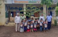 अंबिकानगर शाळेत विद्यार्थ्यांना IDF मार्फत शैक्षणिक साहित्य वाटप