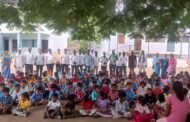 विरगाव प्राथमिक शाळेतील मुलांना खाऊवाटप करुन अमित भांगरे यांचा वाढदिवस साजरा