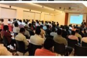 अकोलेकरांनी गिरवले अर्थ साक्षरतेचे धडे,येणारी 10 वर्ष भारतीय अर्थव्यवस्थेसाठी सोनेरी कालखंड असेल-विक्रांत मोरे
