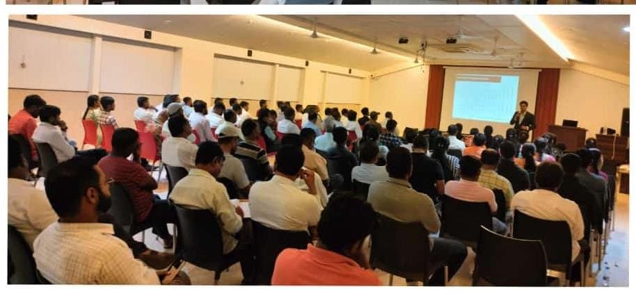 अकोलेकरांनी गिरवले अर्थ साक्षरतेचे धडे,येणारी 10 वर्ष भारतीय अर्थव्यवस्थेसाठी सोनेरी कालखंड असेल-विक्रांत मोरे