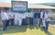 खडक माळरानवरच्या आदर्श व उपक्रमशील शाळेस रोटरी क्लब सदस्यांची भेट.