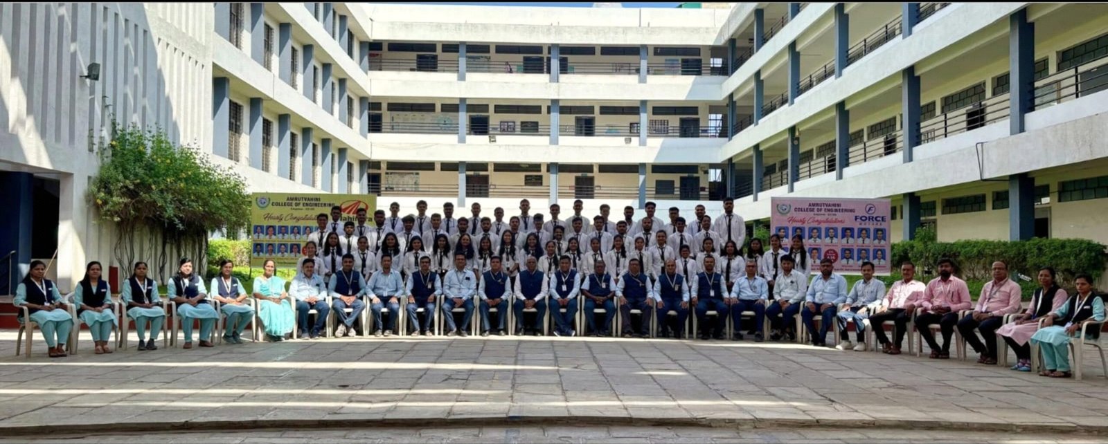 अमृतवाहिनी इंजि. कॉलेजच्या 110 विद्यार्थ्यांची निकालापूर्वीच नोकरीसाठी निवड