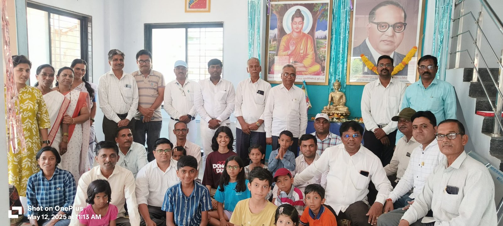 जगाला युद्ध नको तर बुद्ध हवा