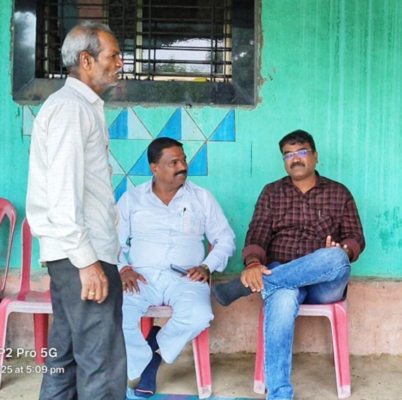 शहीद वीर जवान संदीप गायकर यांच्या कुटुंबीयांना डॉ. विश्वासराव आरोटे यांची सांत्वनपर भेट!