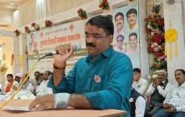 महाराष्ट्र राज्य पत्रकार संघाच्या वतीने गुणवंत विद्यार्थ्यांचा भव्य गौरव सोहळा संपन्न – डॉ. विश्वासराव आरोटे यांचे प्रेरणादायी भाषण!