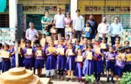 डॉ. विश्वासराव आरोटे यांच्या पुढाकाराने ब्राम्हणवाडा व शिंदेवाडी येथील विद्यार्थ्यांना शालेय साहित्याचे वाटप!