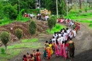 आनंदगडाच्या वारीने विठ्ठलाच्या जय घोषात वीरगाव दुमदुमले