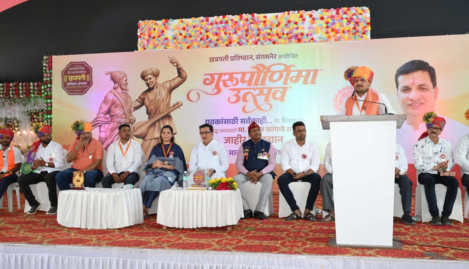 युवकांनी मोबाईलच्या रील बनण्यापेक्षा रियल बना - प्रा.विठ्ठल कांगणे