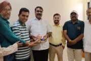 शिर्डीत मुंबईतील पत्रकार बांधवांचा सन्मान: साईबाबांच्या दर्शनाने ऊर्जा मिळते – पत्रकारांचे मनोगत!