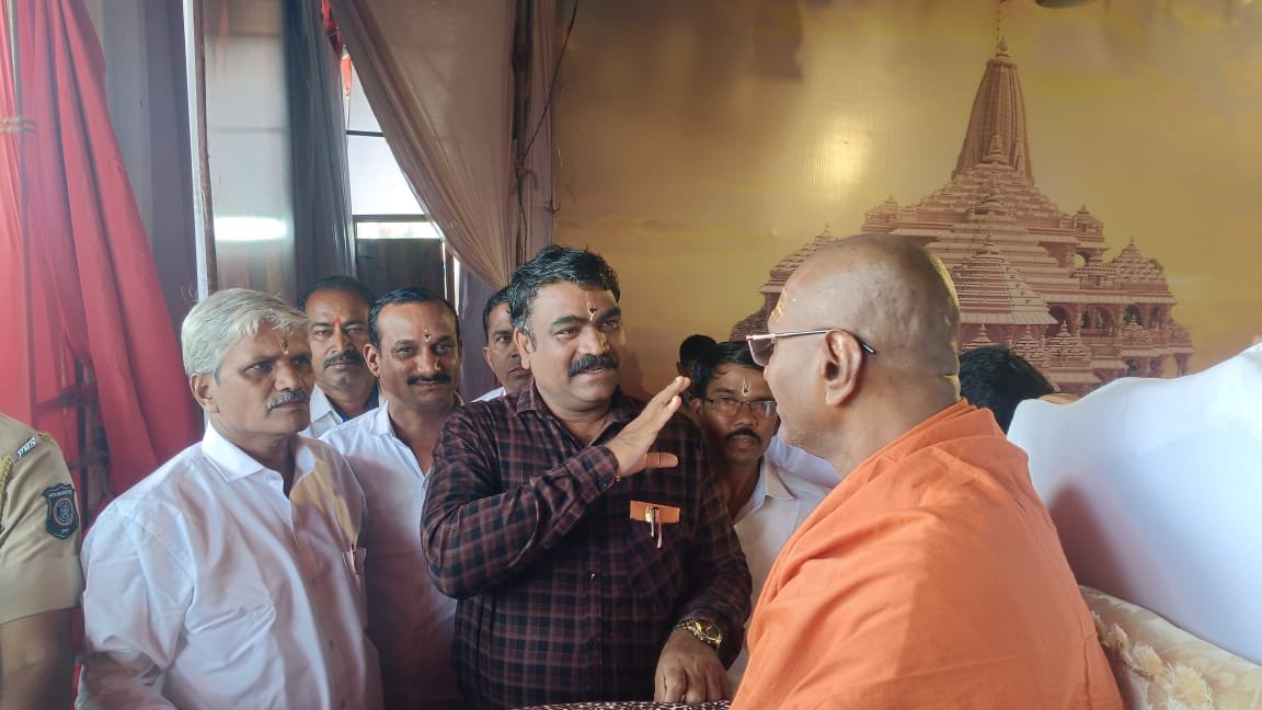अखंड हरिनाम सप्ताहाची परंपरा पत्रकारांमुळे सर्वदुर पसरली---महंत रामगिरीजी महाराज